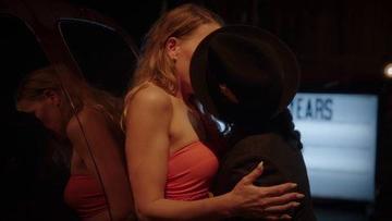 Sexiest Scenes of Beth from Claws. Lesbian, Sexy. 259595