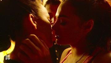 Christina Ochoa in Blood Drive (2017) Lesbian Sexy Butt Lesbian 260291