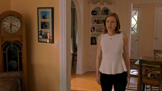 Sexiest Scenes of Katie Daly from Get Shorty. Sexy, breasts, underwear. 270563