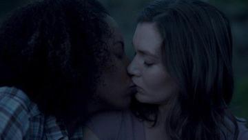 Hannah Gross, Natalie Paul in The Sinner (2017-2021) Lesbian Lesbian 270422