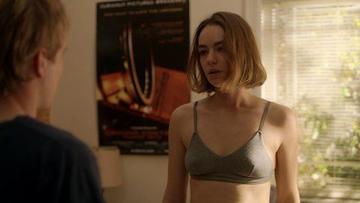 Jack Haven in Atypical (2017-2021) Underwear Lesbian Sexy 261326