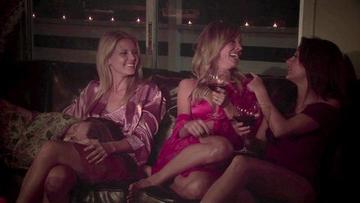 Jenny Robinson in Blackwater (2007) Underwear Underwear 261365