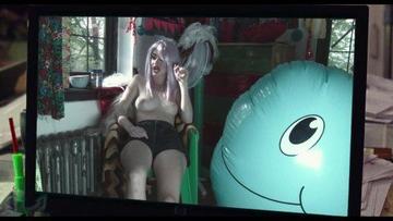 Grace Van Patten in The Meyerowitz Stories (New and Selected) (2017) Breasts Breasts Butt 262932