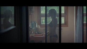 Kirsten Dunst in Woodshock (2017) Underwear Underwear 263780
