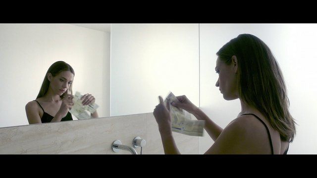 Kathleen Munroe in Birdland (2017) Right Breast Right Nipslip Breasts Lesbian 267071