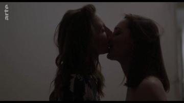 Camille Chamoux, Yelle in J'ai 2 Amours (2017-2018) Breasts Lesbian Sexy Breasts Lesbian 266307