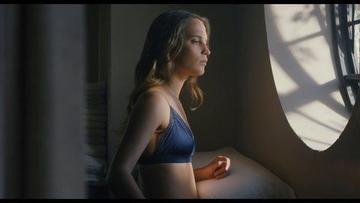 Alicia Vikander in Submergence (2018) Underwear Bikini Breasts 266772