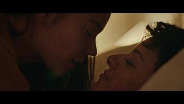 Alia Shawkat, Laia Costa in Duck Butter (2018) Breasts Lesbian Sexy Breasts Butt 267092