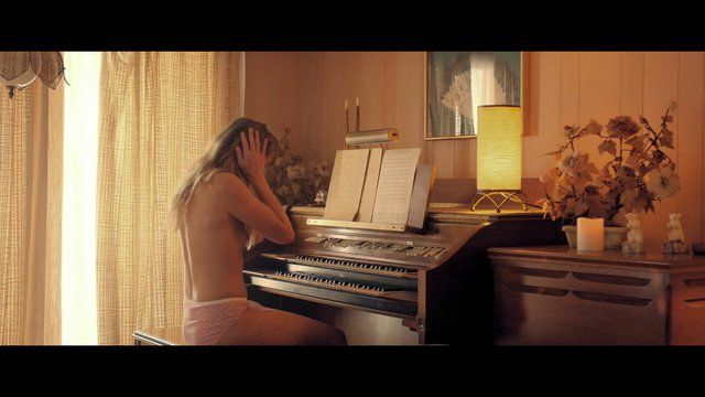 Jessie Andrews in Hot Summer Nights (2018) Right Breast Underwear Breasts Right Breast 270756