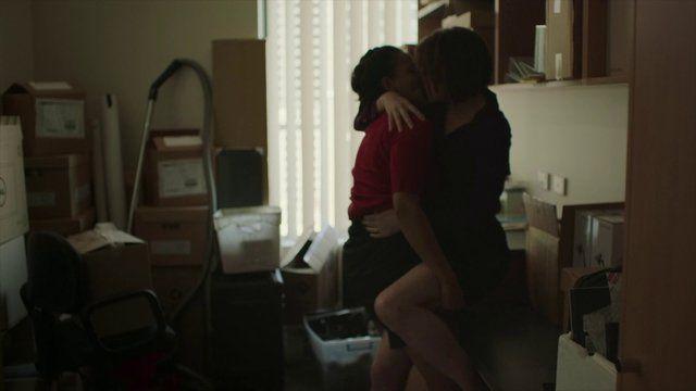 Antonia Prebble, Zindzi Okenyo in Sisters (2017) Lesbian Lesbian Sexy 271166