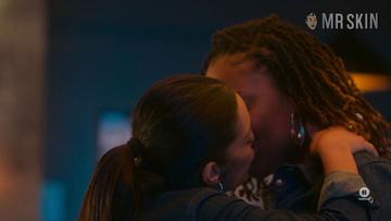 Zuri Adele, Odelya Halevi in Good Trouble (2019-2023) Lesbian Bikini Lesbian 327560