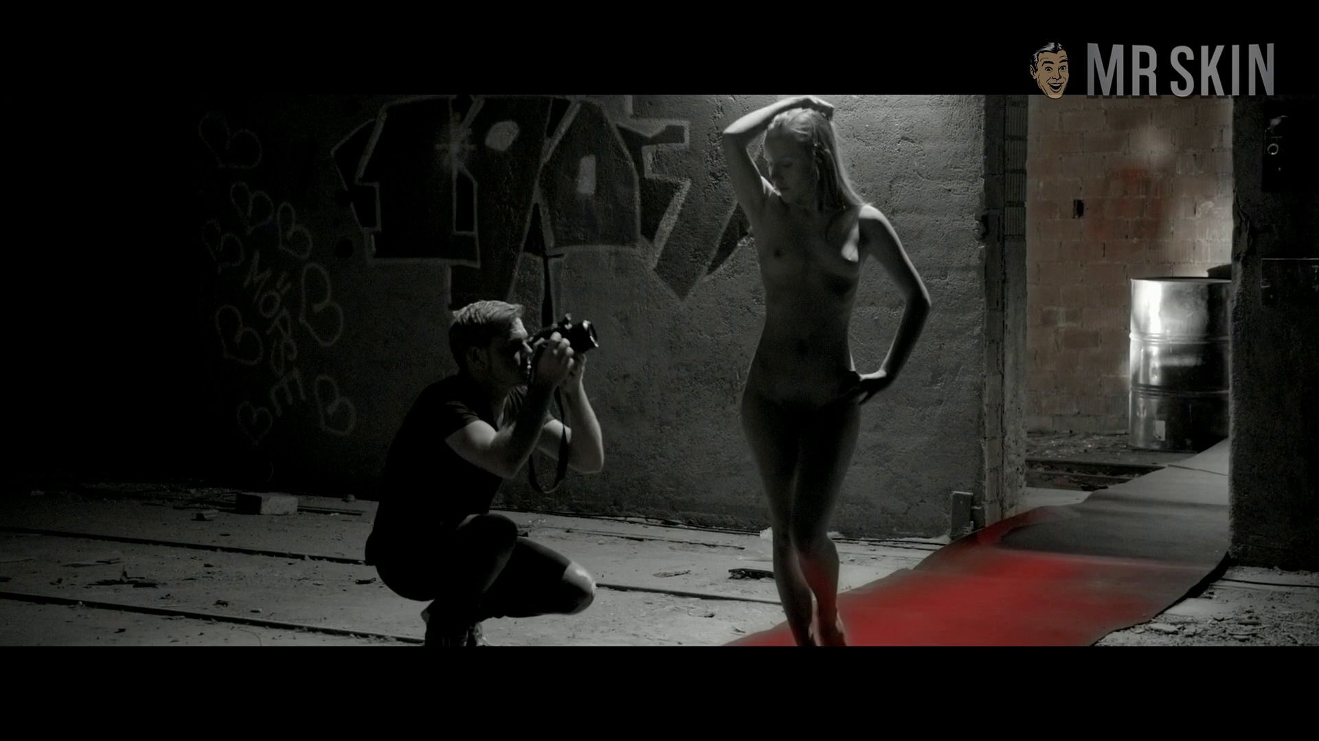 Carolina Hoffmann Naked as Susanne. Breasts, Bush, Butt, lesbian, sexy. 304329