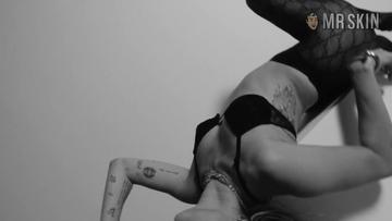 Miley Cyrus in SHE IS COMING - D.R.E.A.M. sequence (2019) Sexy Sexy Underwear 284820