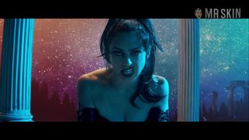 Emily Booth in Shed of the Dead (2019) Bikini Sexy Bikini Sexy 287481