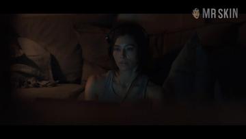 Jessica Biel, Kandyse McClure in Limetown (2019) Lesbian Sexy Bikini Lesbian 293745