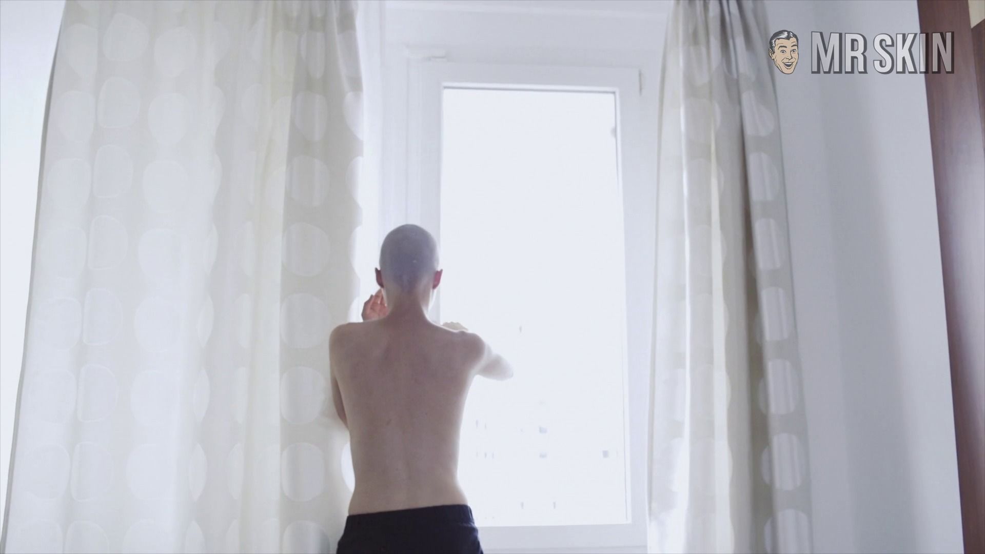 Paula Knüpling in Beware of Dog (2020) Right Breast Sexy Breasts Lesbian* 318392