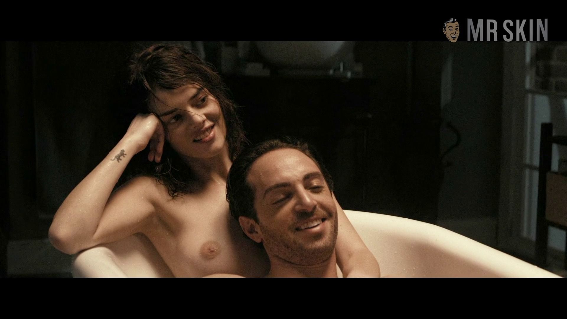 Nudes of Georgia Outerbridge / Lauren Clerk from Last Moment of Clarity. Breasts, Sexy, butt, right breast. 305916