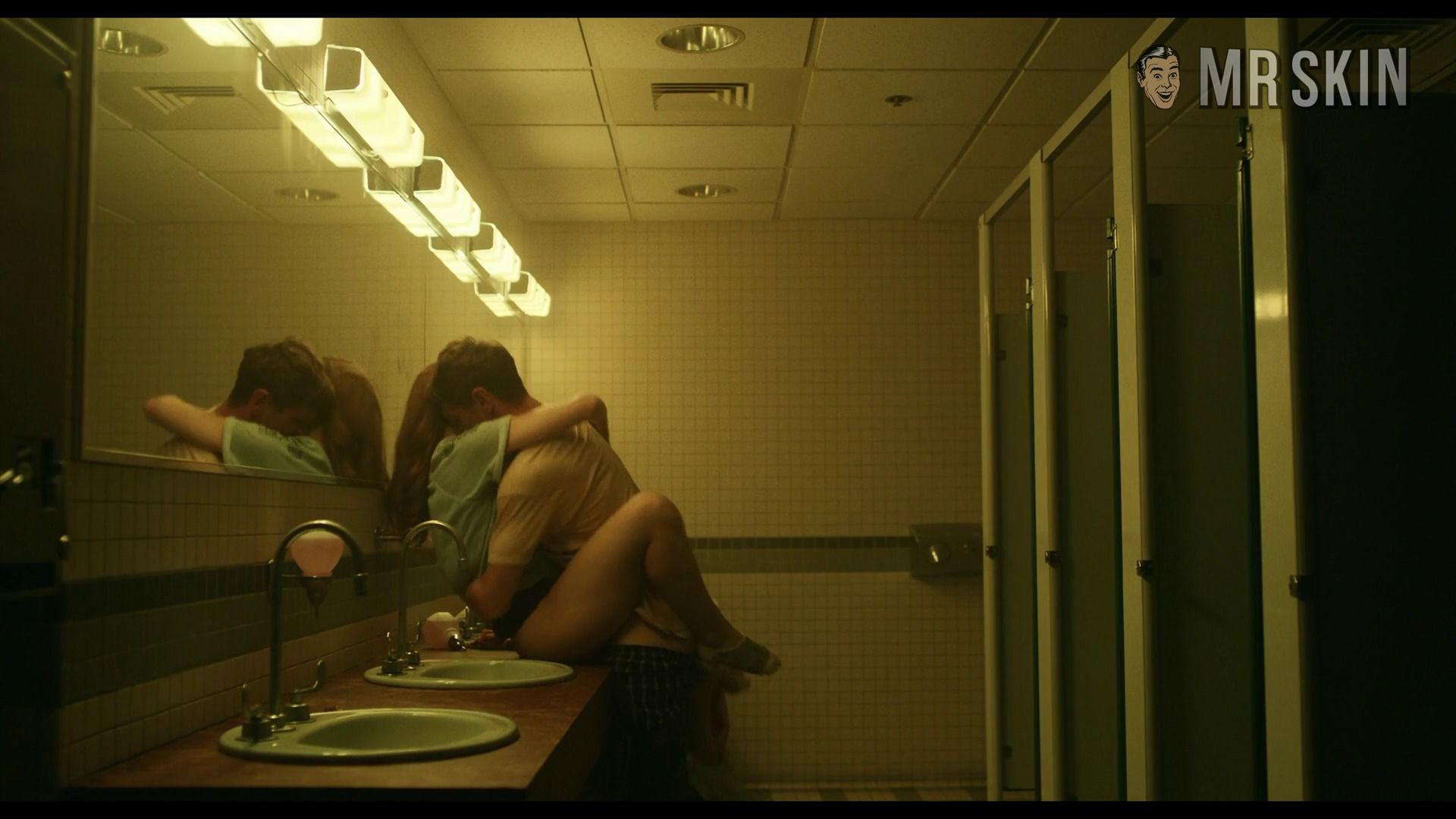 Jessica Barden in Jungleland (2020) Sexy Sexy 314381