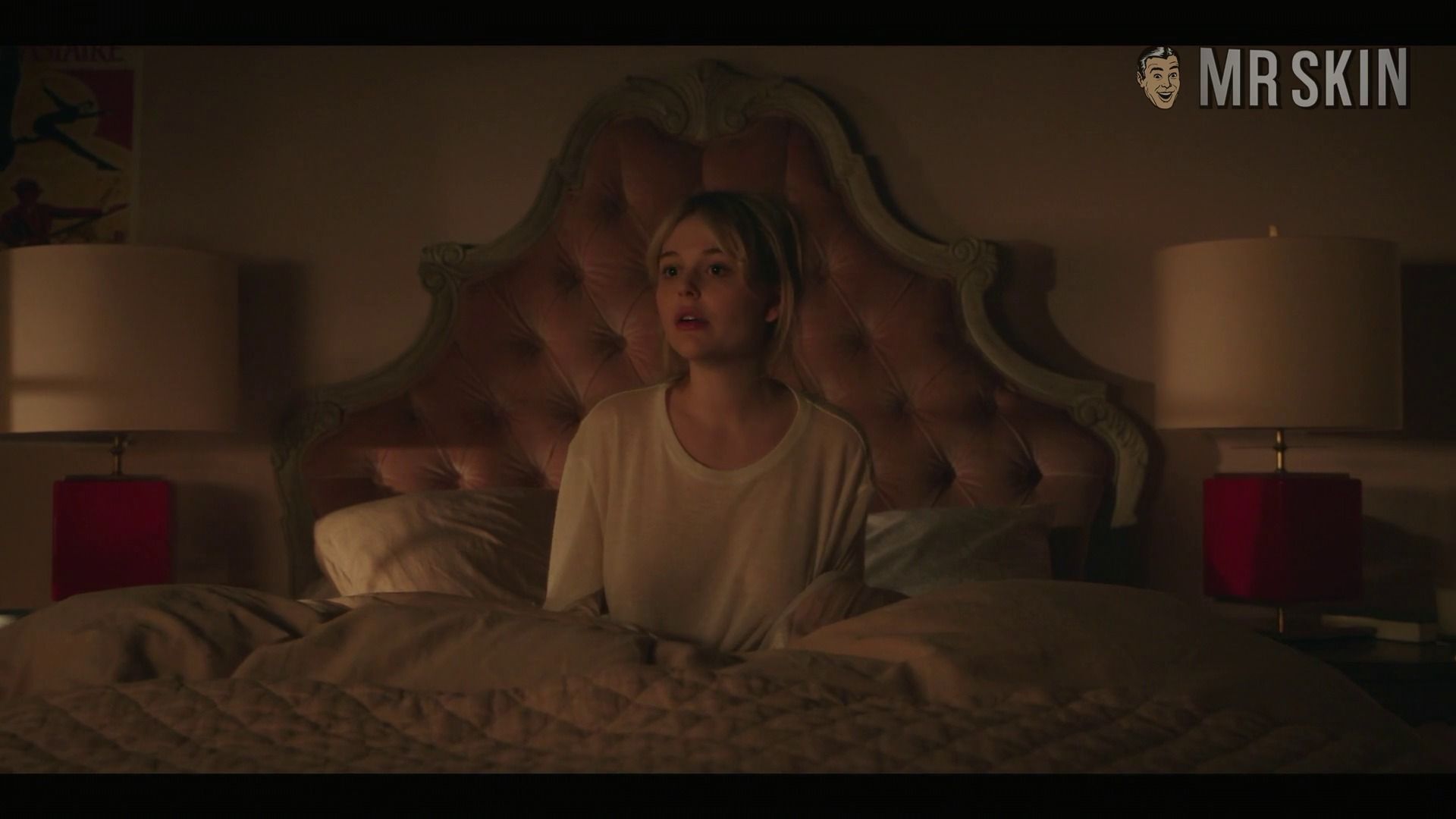 Gossip Girl's Sexiest Scenes with Emily Alyn Lind. Sexy, bikini. 332130