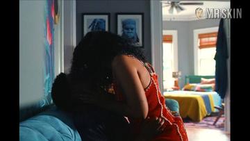 Dominique Fishback, Kiersey Clemons in Swarm (2023) Lesbian Underwear Lesbian Sexy 343359
