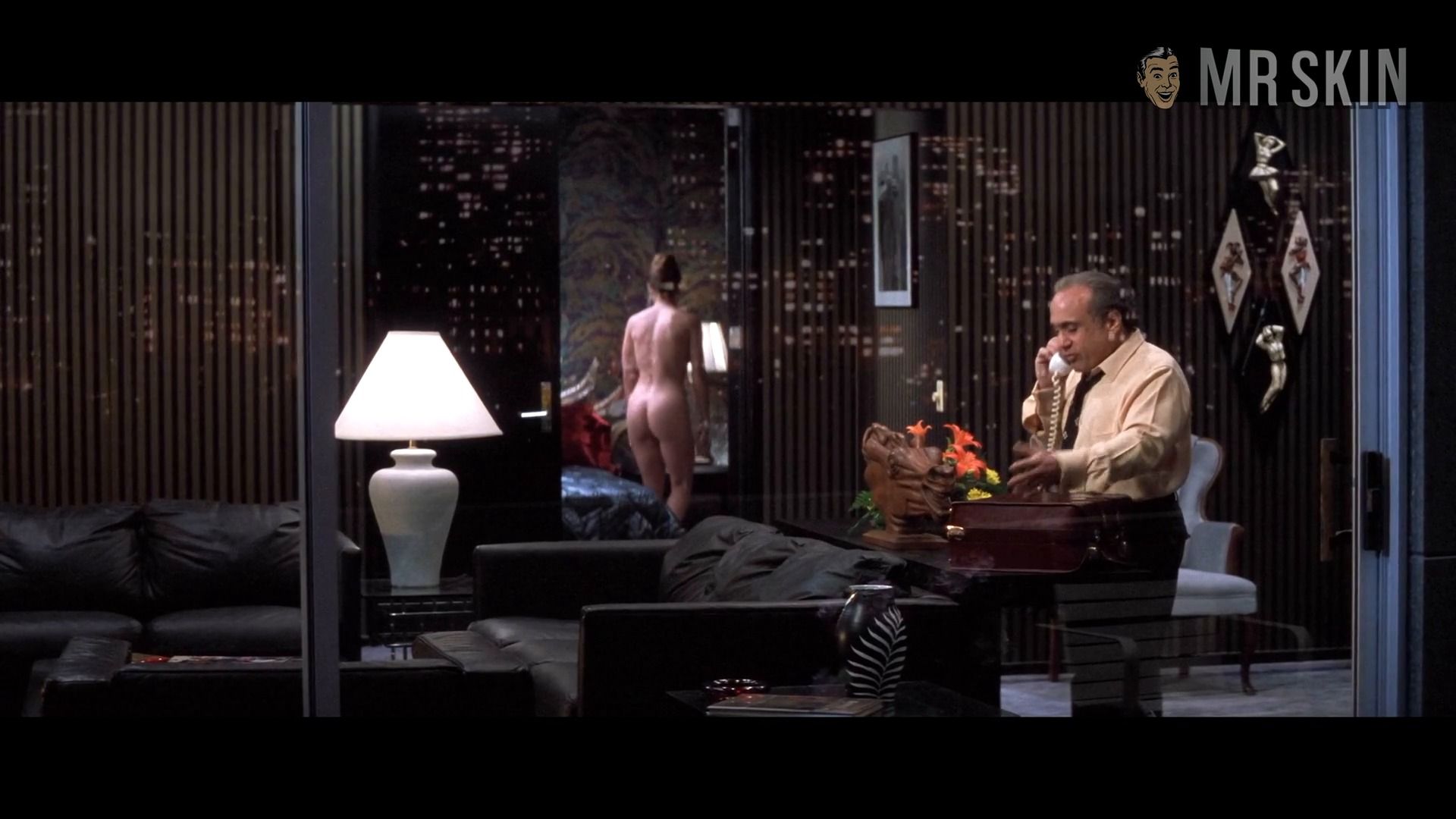 Joanne Deak in Hoffa (1992) Butt Right Breast Breasts Butt 344301