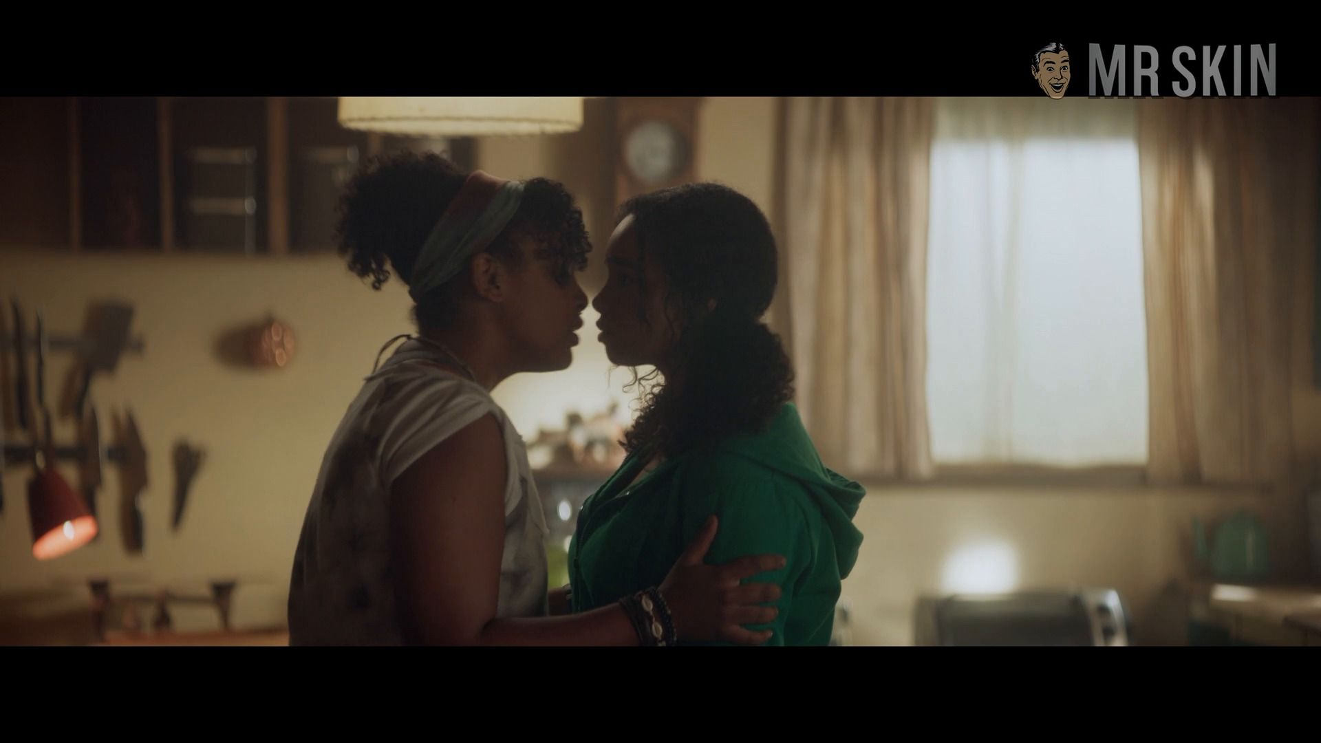 Sexiest Scenes of Ivy Buisson from The Lake. Lesbian. 344549