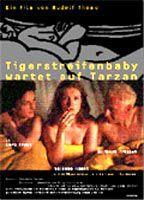 Tigerstreifenbaby wartet auf Tarzan Breasts Bush 72961