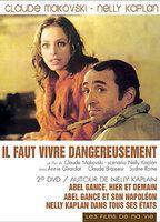 Il faut vivre dangereusement Breasts Thong* 77751