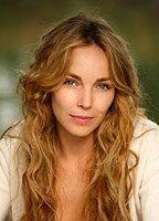 Traquée Bikini Breasts 93538