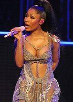 Live in Vancouver: 08/16/15 Breasts Nipslip 94810