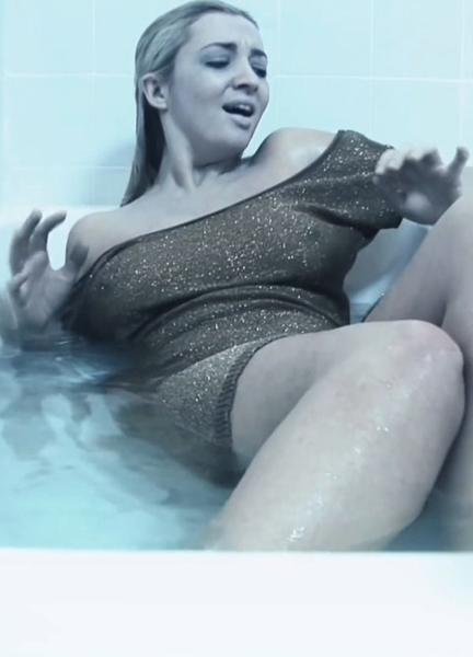 Skin Deep Sexy 112754