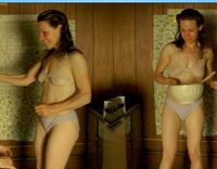 
  Lili Taylor
