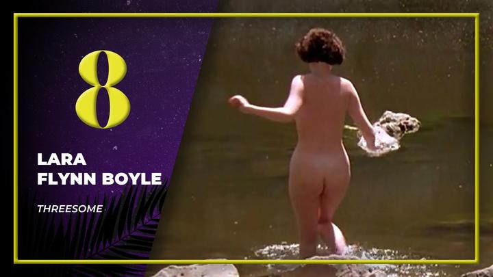 8--Lara-Flynn-Boyle.jpg?quality=80&width=720&s=151f0a029c840233eaaa1581b2d6fe80c8aa238317f0c6ddb0eb06f1b594721d